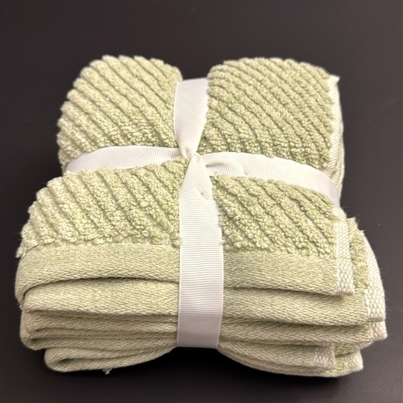 8pc ECOEXISTENCE Eco-Melange Diagonal Stripes Bath Towel Set - Calla Green - Picture 5 of 6